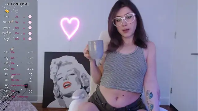 PlayfulApril online show from 17, 12, 2024