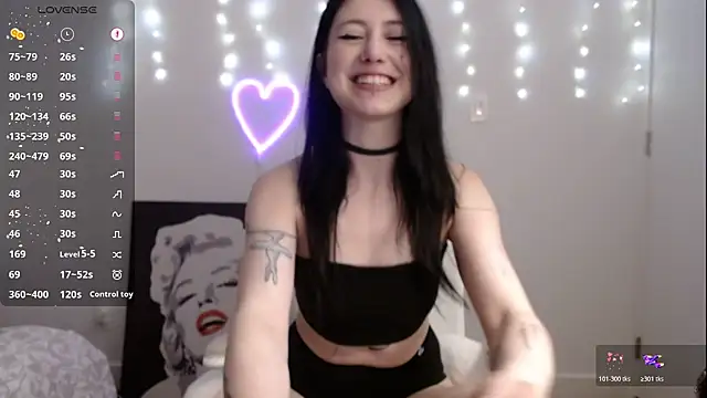 PlayfulApril online show from 28, 3, 2026