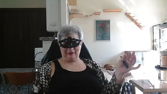 simona60 online show from 4, 4, 2026