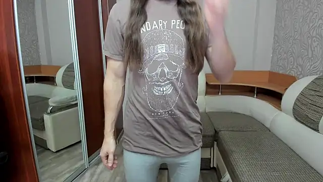 Marrymepls online show from 4, 11, 2025