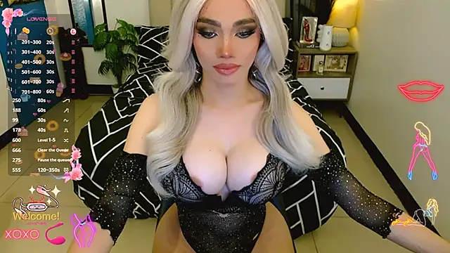 Snapshot of LUSCIOUSKIM chatting on 8, 10, 2025 LUSCIOUSKIM online show from 8, 10, 2025