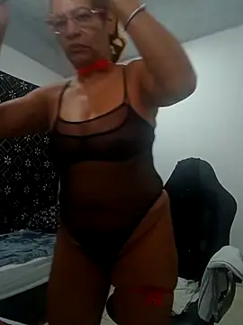 BustyMilf  online show from 30, 10, 2025