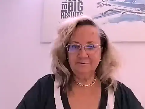 Snapshot of Raisshy chatting on 2, 6, 2026 Raisshy online show from 2, 6, 2026