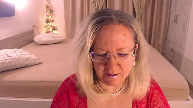 Raisshy online show from 28, 2, 2025