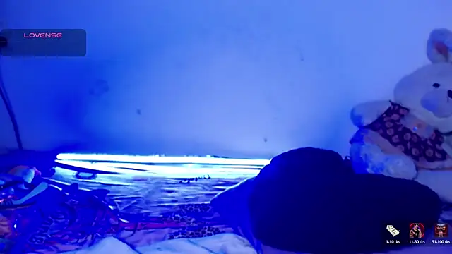 ninatiny online show from 26, 3, 2026