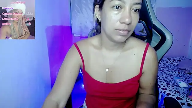 ninatiny online show from 4, 3, 2025