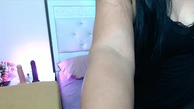 Asianholes online show from 2, 12, 2024