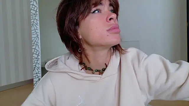 girl nextd00r online show from 6, 3, 2025