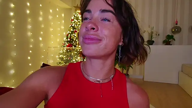 girl nextd00r online show from 16, 1, 2025