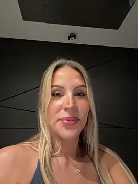 jasminesummer online show from 13, 10, 2025