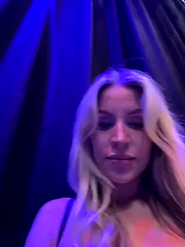 Snapshot of jasminesummer chatting on 25, 9, 2025 jasminesummer online show from 25, 9, 2025