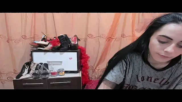 Snapshot of jessystarr chatting on 2, 6, 2026 jessystarr online show from 2, 6, 2026
