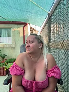 SabinaSweety online show from 19, 7, 2026