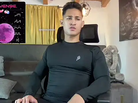 BenjaminCooperk online show from 26, 2, 2025