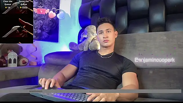 Snapshot of BenjaminCooperk chatting on 19, 11, 2025 BenjaminCooperk online show from 19, 11, 2025