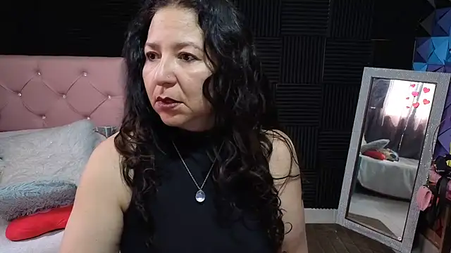 katifoxx online show from 13, 7, 2026