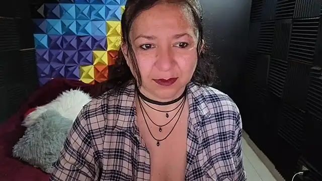 katifoxx online show from 2, 12, 2025