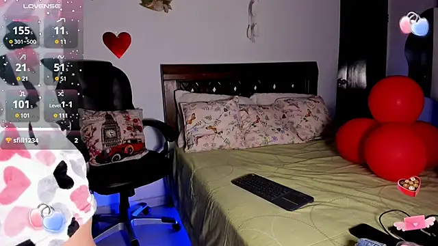 Ariella tits online show from 17, 2, 2025