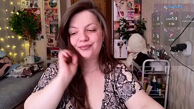 cutewhip online show from 22, 4, 2026