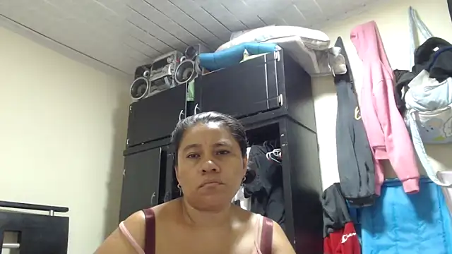 adrixxx38 online show from 12, 4, 2026