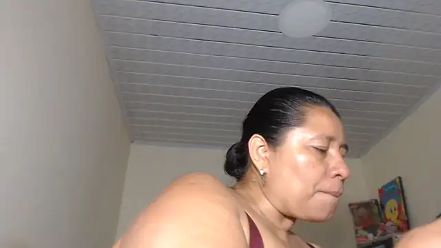 adrixxx38 online show from 15, 10, 2025