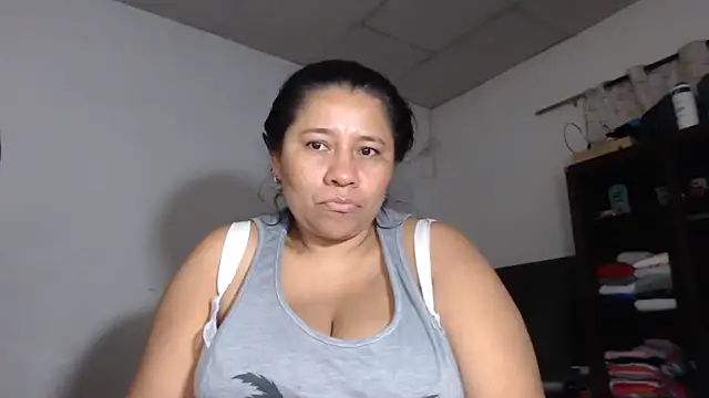 adrixxx38 online show from 16, 1, 2026