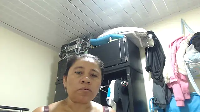 adrixxx38 online show from 17, 4, 2026