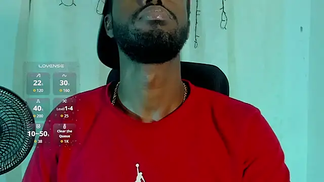 Benhtenblak online show from 11, 9, 2025