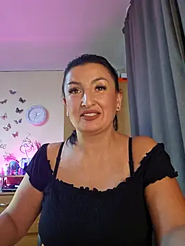 Snapshot of Hotangel75 chatting on 24, 10, 2025 Hotangel75 online show from 24, 10, 2025