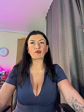 Hotangel75 online show from 24, 2, 2026