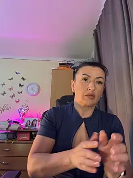 Snapshot of Hotangel75 chatting on 26, 5, 2026 Hotangel75 online show from 26, 5, 2026