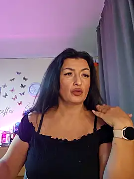 Snapshot of Hotangel75 chatting on 25, 10, 2025 Hotangel75 online show from 25, 10, 2025