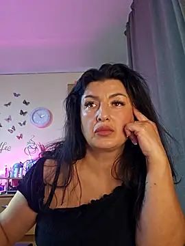 Snapshot of Hotangel75 chatting on 12, 11, 2025 Hotangel75 online show from 12, 11, 2025