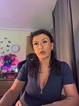 Snapshot of Hotangel75 chatting on 7, 6, 2026 Hotangel75 online show from 7, 6, 2026
