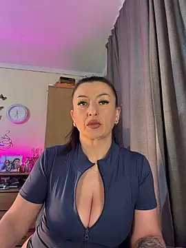 Snapshot of Hotangel75 chatting on 29, 4, 2026 Hotangel75 online show from 29, 4, 2026