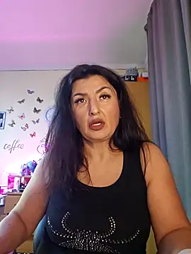 Snapshot of Hotangel75 chatting on 1, 11, 2025 Hotangel75 online show from 1, 11, 2025