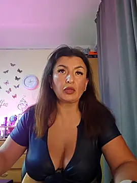 Snapshot of Hotangel75 chatting on 14, 10, 2025 Hotangel75 online show from 14, 10, 2025