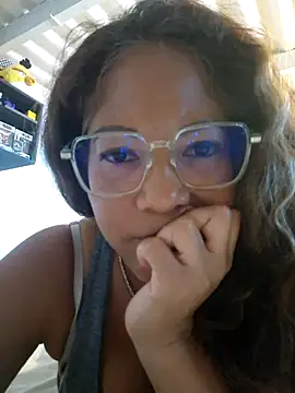 Snapshot of mila38 chatting on 19, 6, 2026 mila38 online show from 19, 6, 2026