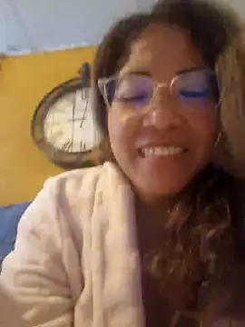 mila38 online show from 10, 10, 2025