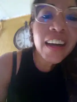 mila38 online show from 31, 10, 2025