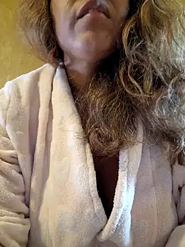 mila38 online show from 10, 9, 2025