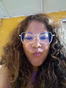 Snapshot of mila38 chatting on 18, 6, 2026 mila38 online show from 18, 6, 2026