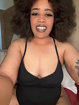 Snapshot of CAMMII_ chatting on 30, 11, 2025 CAMMII online show from 30, 11, 2025