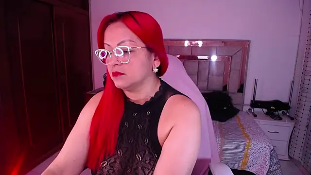 salomecastro  online show from 22, 10, 2025