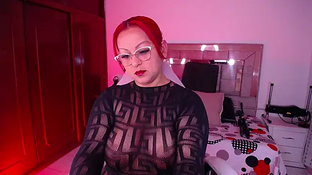 salomecastro  online show from 4, 4, 2026