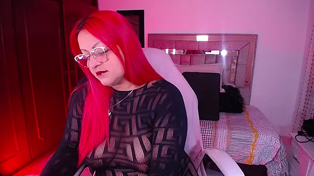 Snapshot of salomecastro_ chatting on 5, 5, 2026 salomecastro online show from 5, 5, 2026