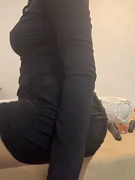 angelwavy online show from 4, 4, 2026