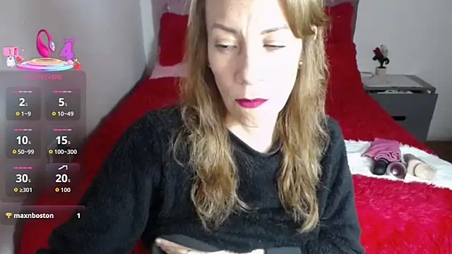 cristin doll  online show from 16, 10, 2025