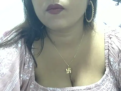 ROSEE MERRYYYY online show from 15, 4, 2026