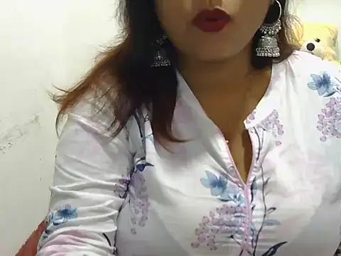 ROSEE MERRYYYY online show from 24, 7, 2026